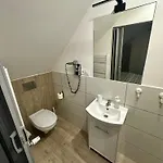 Jawor לינה וארוחת בוקר קרפאז'
