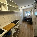 לינה וארוחת בוקר Jawor קרפאז'
