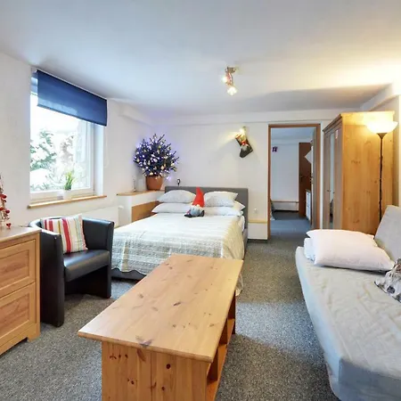 Bed & Breakfast Jawor 3*