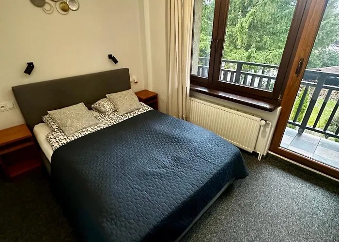 Jawor Nocleg ze śniadaniem